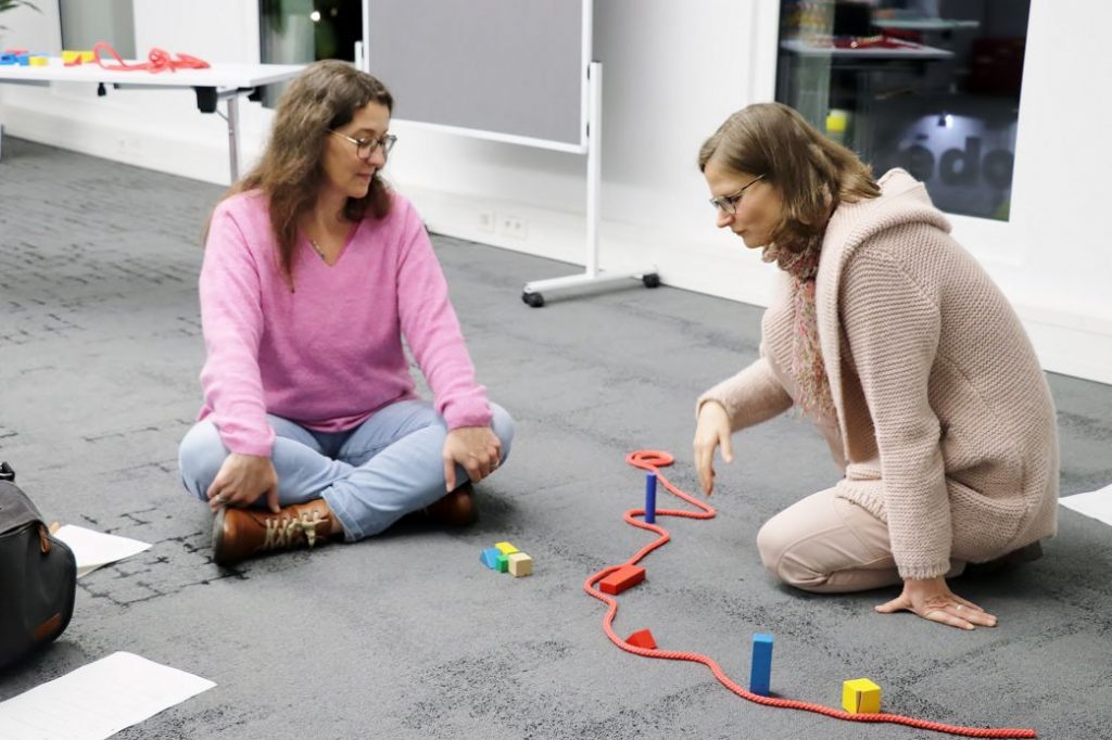 Gruppenarbeit in der Ausbildung psychologische Beratung für Maintal
